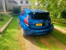 https://riyasewana.com/uploads/toyota-axio-g-2017-522332712394.jpg
