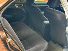 https://riyasewana.com/uploads/toyota-axio-g-2417343724836.jpg