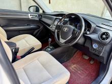 https://riyasewana.com/uploads/toyota-axio-g-520060017885.jpg