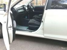 https://riyasewana.com/uploads/toyota-axio-g-61058456795.jpg