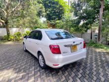 https://riyasewana.com/uploads/toyota-axio-hybrid-161202476906.jpg