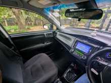 https://riyasewana.com/uploads/toyota-axio-hybrid-2015-1117581412474.jpg