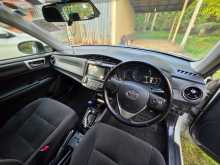 https://riyasewana.com/uploads/toyota-axio-hybrid-2015-2019231612304.jpg