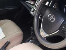 https://riyasewana.com/uploads/toyota-axio-hybrid-2015-2222003312734.jpg