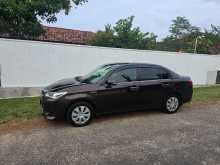 https://riyasewana.com/uploads/toyota-axio-hybrid-2016-217242312344.jpg