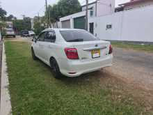 https://riyasewana.com/uploads/toyota-axio-hybrid-2016-413523012282.jpg