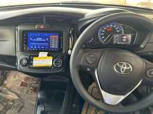 https://riyasewana.com/uploads/toyota-axio-hybrid-785237745.jpg