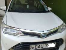 Toyota Axio Hybride 2015 Car