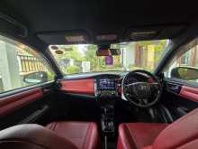 https://riyasewana.com/uploads/toyota-axio-wxb-101003584752.jpg