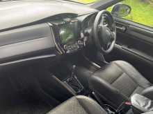 https://riyasewana.com/uploads/toyota-axio-wxb-122321922532.jpg