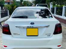 https://riyasewana.com/uploads/toyota-axio-wxb-131002384853.jpg