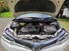 https://riyasewana.com/uploads/toyota-axio-wxb-170235724163.jpg
