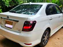 https://riyasewana.com/uploads/toyota-axio-wxb-2016-129014912892.jpg