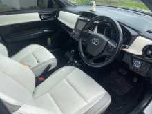 https://riyasewana.com/uploads/toyota-axio-wxb-2018-259443812222.jpg