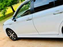 https://riyasewana.com/uploads/toyota-axio-wxb-2019-2513050112753.jpg
