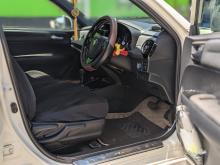 https://riyasewana.com/uploads/toyota-axio-wxb-414333817115.jpg