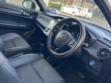 https://riyasewana.com/uploads/toyota-axio-wxb-522151317816.jpg