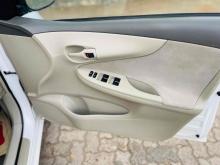 https://riyasewana.com/uploads/toyota-axio-x-1813532624831.jpg