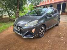 Toyota Aqua X Urban 2015 Car