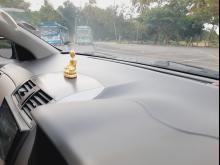 https://riyasewana.com/uploads/toyota-axio-x-3123081217616.jpg
