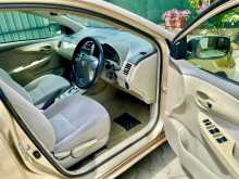 https://riyasewana.com/uploads/toyota-axio-x-955442132.jpg