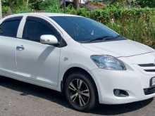 https://riyasewana.com/uploads/toyota-belta-1-3-301747454412.jpg