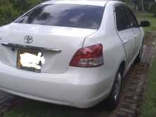 https://riyasewana.com/uploads/toyota-belta-111958334882.jpg