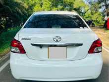 https://riyasewana.com/uploads/toyota-belta-119354122742.jpg