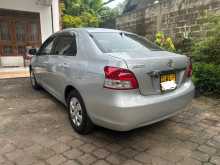 https://riyasewana.com/uploads/toyota-belta-1300-29201548823.jpg