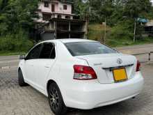 https://riyasewana.com/uploads/toyota-belta-2007-220505312602.jpg