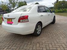 https://riyasewana.com/uploads/toyota-belta-231033276814.jpg