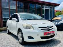 https://riyasewana.com/uploads/toyota-belta-9165802703.jpg