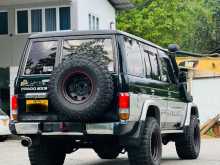 https://riyasewana.com/uploads/toyota-box-prado-1988-111554013002.jpg