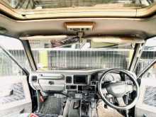 https://riyasewana.com/uploads/toyota-box-prado-21234544242.jpg