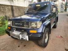 https://riyasewana.com/uploads/toyota-box-prado-62148154743.jpg