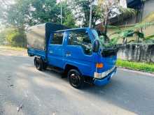 Toyota Dyna 1993 Crew Cab