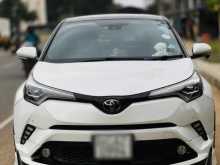 Toyota CHR 2016 SUV