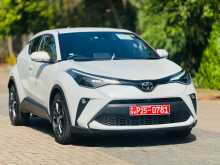 https://riyasewana.com/uploads/toyota-c-hr-gt-2023-2816415312582.jpg