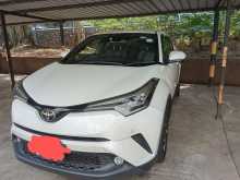 Toyota CHR NGX50 GT Turbo 2017 SUV