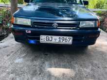 Toyota Camry 1988 Car