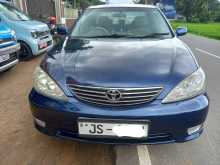 https://riyasewana.com/uploads/toyota-camry-2004-186543312142.jpg