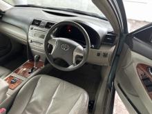 https://riyasewana.com/uploads/toyota-camry-g-198261017984.jpg