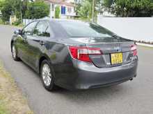 https://riyasewana.com/uploads/toyota-camry-hybrid-1802364832.jpg