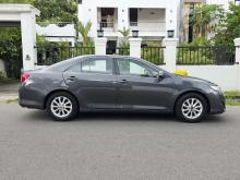 https://riyasewana.com/uploads/toyota-camry-hybrid-212150296932.jpg
