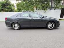 https://riyasewana.com/uploads/toyota-camry-hybrid-7738544323.jpg