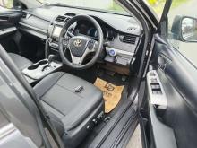 https://riyasewana.com/uploads/toyota-camry-hybrid-7739297004.jpg
