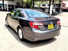 https://riyasewana.com/uploads/toyota-camry-hybrid-81413546612.jpg