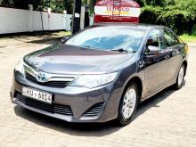 https://riyasewana.com/uploads/toyota-camry-hybrid-81414116773.jpg