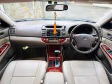 https://riyasewana.com/uploads/toyota-camry-sv30-2005-212085212762.jpg