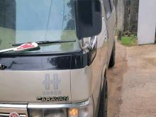 Nissan Caravan 1997 Van